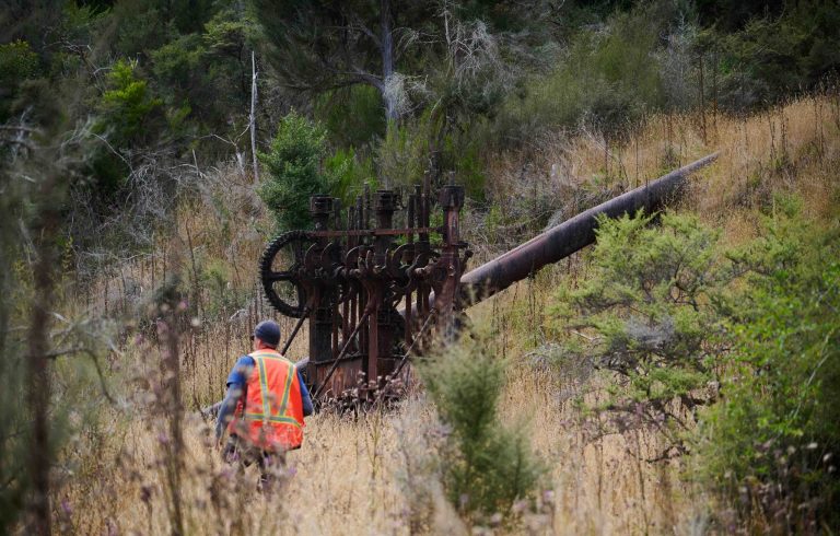 Mining machinery-RUA GOLD: Reefton Goldfield